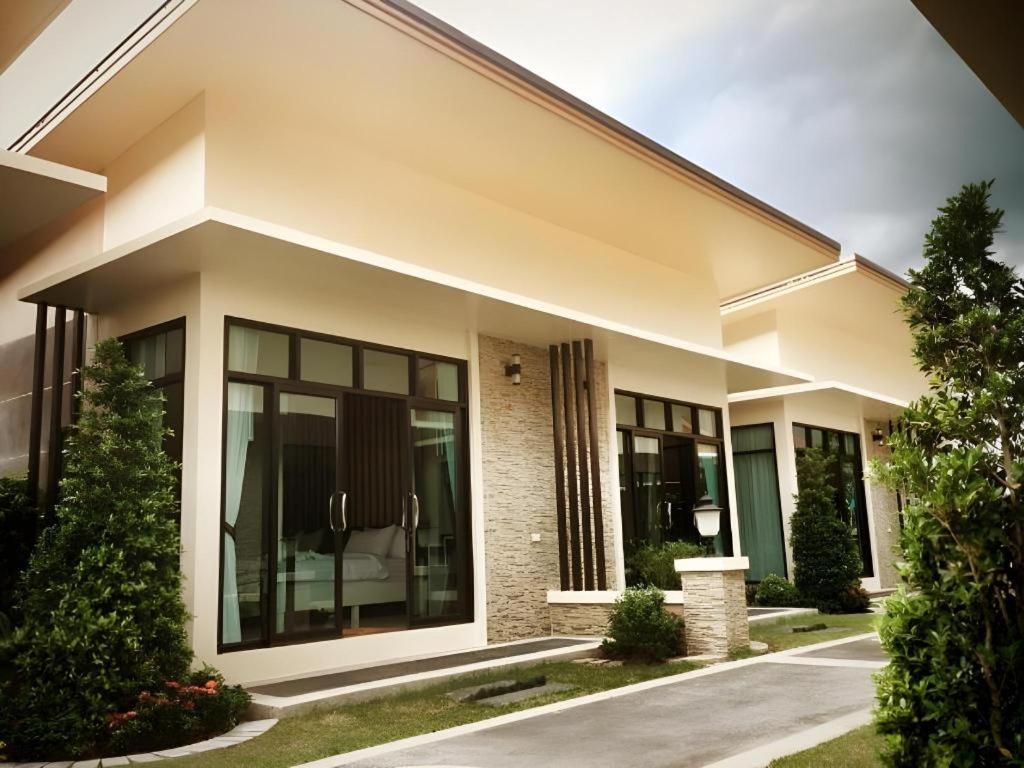 Med Room Korat Nakhonratcsaszima Kültér fotó