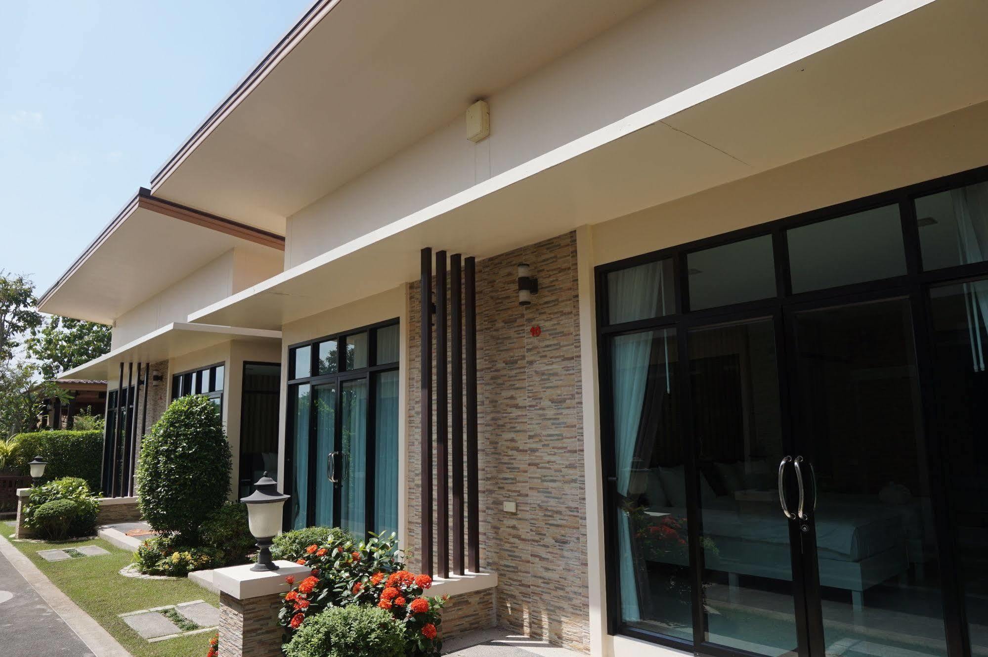 Med Room Korat Nakhonratcsaszima Kültér fotó