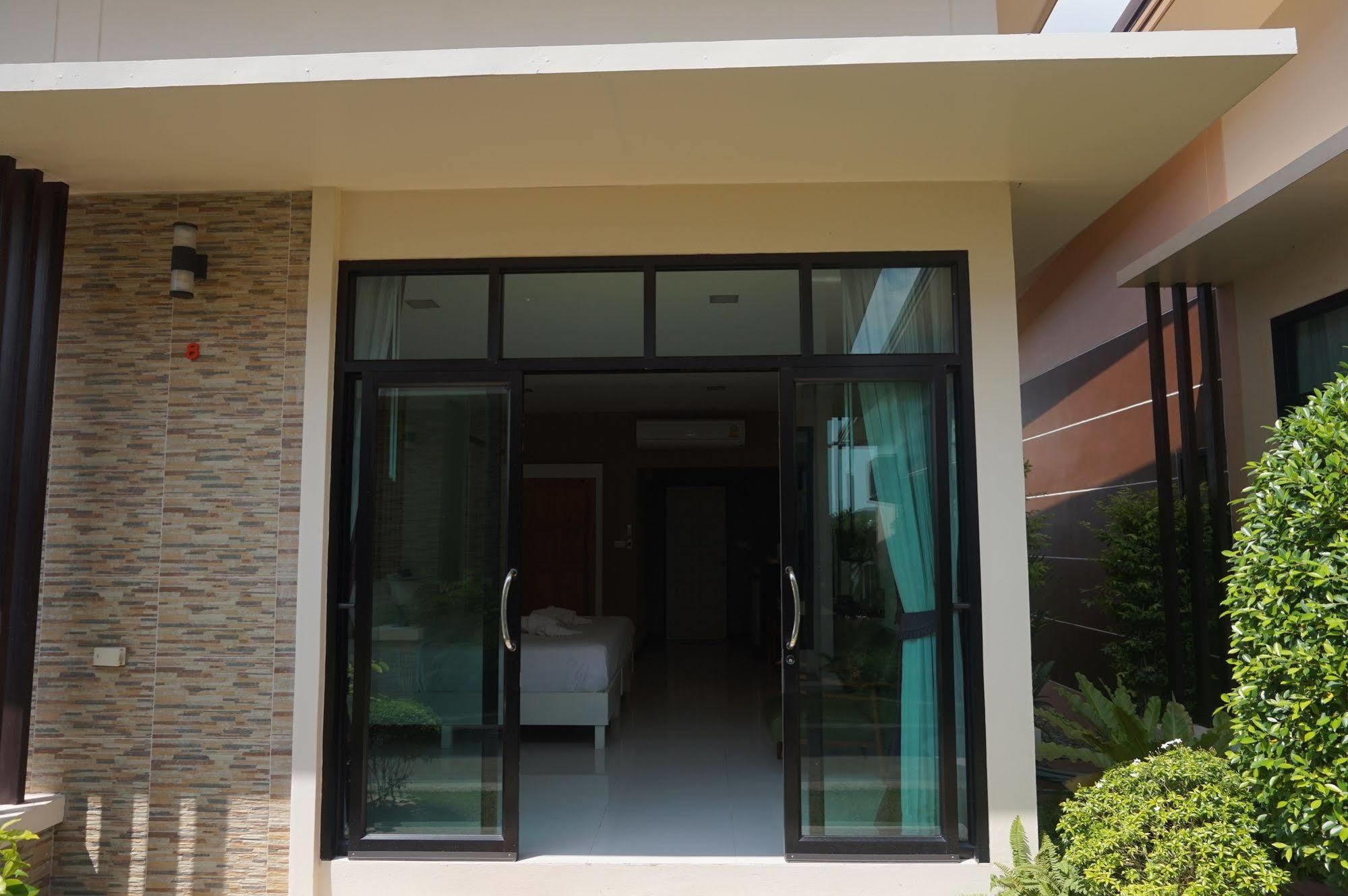 Med Room Korat Nakhonratcsaszima Kültér fotó